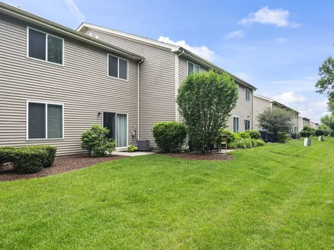 1109 Westlake Drive Cary IL 60013