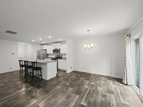 1109 Westlake Drive Cary IL 60013