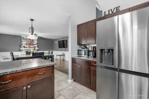 1314 Aspen Court Elgin IL 60120