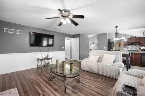 1314 Aspen Court Elgin IL 60120