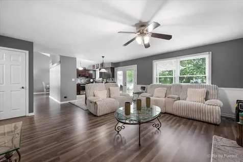 1314 Aspen Court Elgin IL 60120