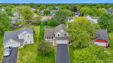 1314 Aspen Court Elgin IL 60120