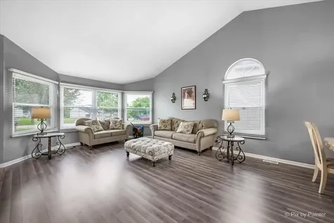 1314 Aspen Court Elgin IL 60120