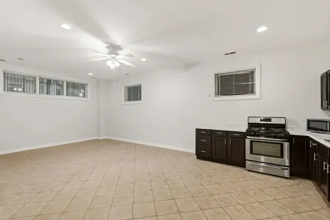 938 North Washtenaw Avenue Chicago IL 60622