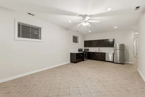 938 North Washtenaw Avenue Chicago IL 60622