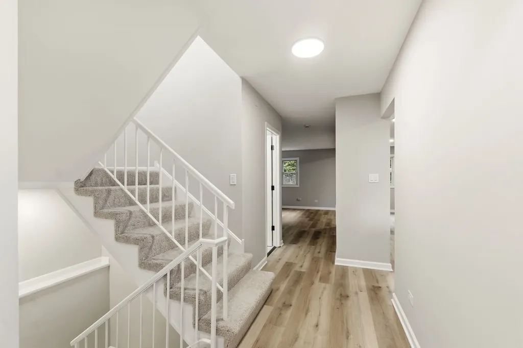 23W418 Greenbriar Drive Naperville IL 60540
