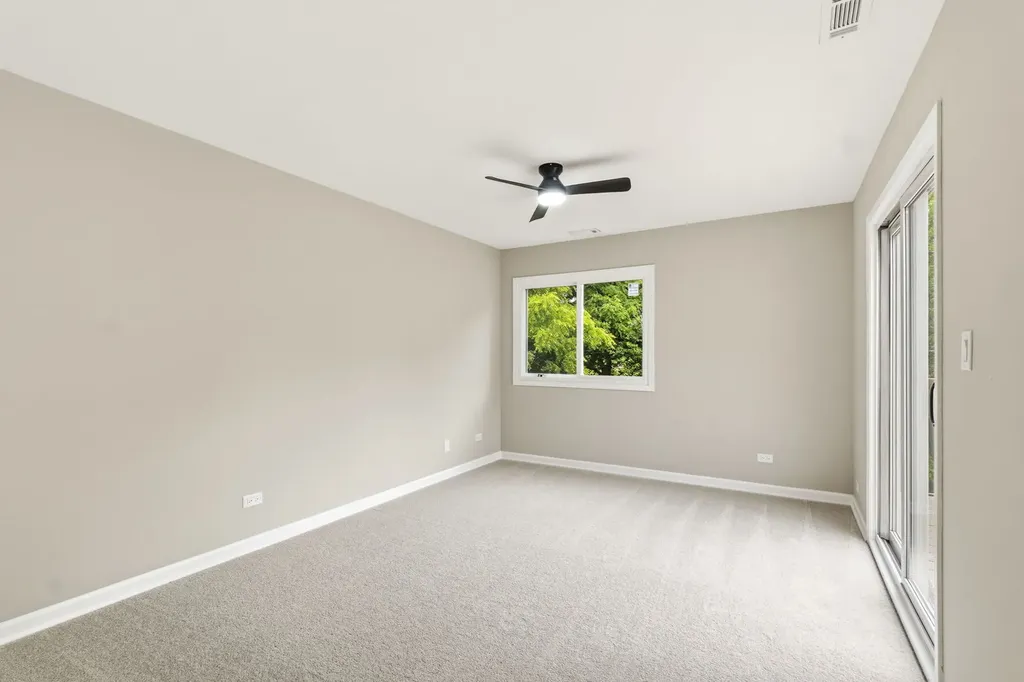 23W418 Greenbriar Drive Naperville IL 60540