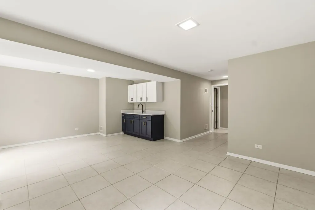 23W418 Greenbriar Drive Naperville IL 60540