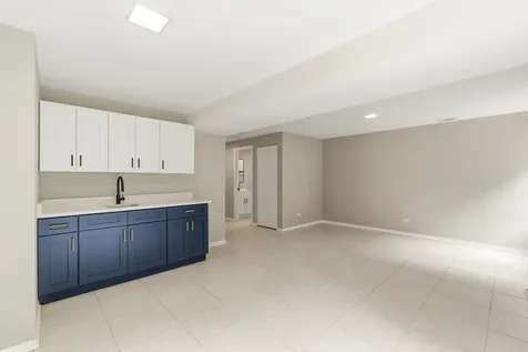 23W418 Greenbriar Drive Naperville IL 60540