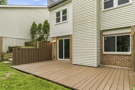 23W418 Greenbriar Drive Naperville IL 60540