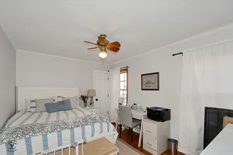 9751 South Hamlin Avenue Evergreen Park IL 60805