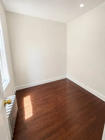 5518 West Melrose Street Chicago IL 60641