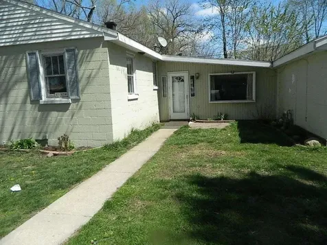 55 South 3120w Road Kankakee IL 60901