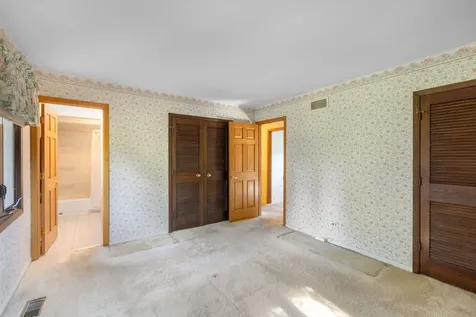 3411 East Crystal Lake Avenue Crystal Lake IL 60014