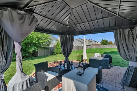 1801 Wild Rose Trail Joliet IL 60431