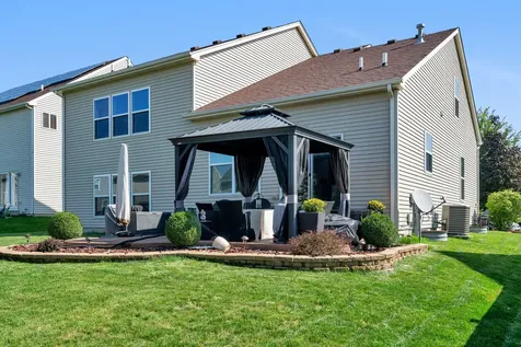 1801 Wild Rose Trail Joliet IL 60431