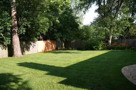 625 Sapling Lane Deerfield IL 60015