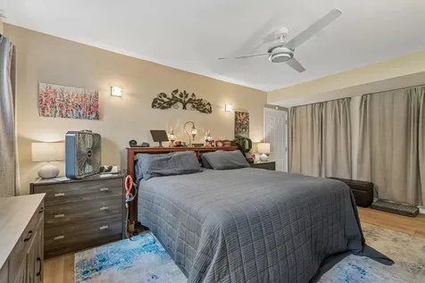 4851 North Paulina Street Chicago IL 60640