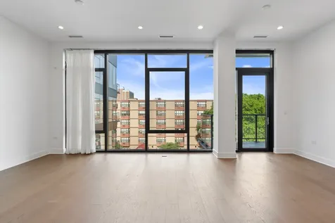 6 North Bishop Street Chicago IL 60607