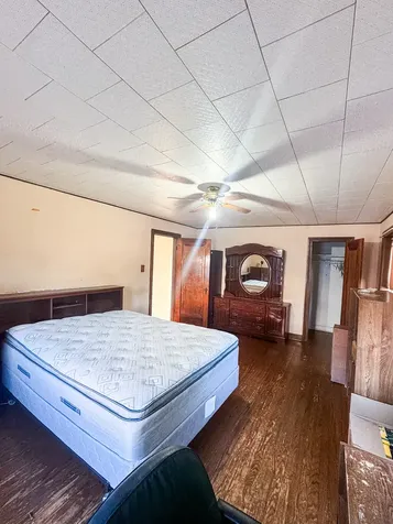 227 West 146th Street Dolton IL 60419