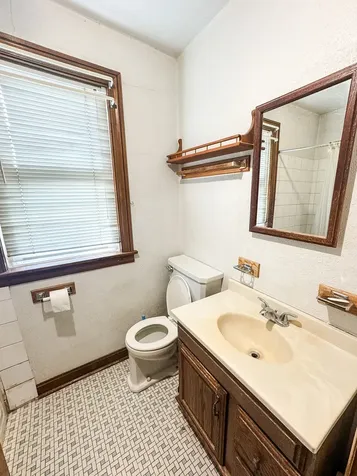 227 West 146th Street Dolton IL 60419