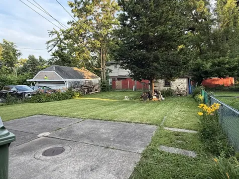 227 West 146th Street Dolton IL 60419