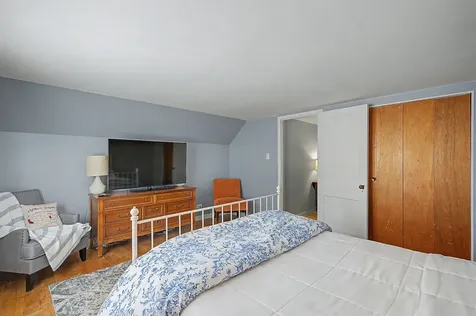 386 Sauk Trail Park Forest IL 60466