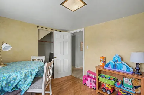 386 Sauk Trail Park Forest IL 60466