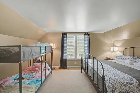 386 Sauk Trail Park Forest IL 60466