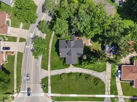 386 Sauk Trail Park Forest IL 60466