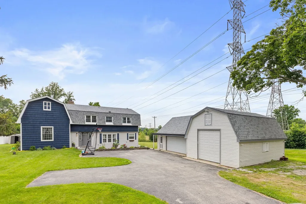 2N330 Swift Road Lombard IL 60148