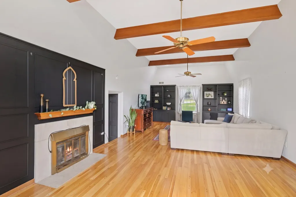 2N330 Swift Road Lombard IL 60148