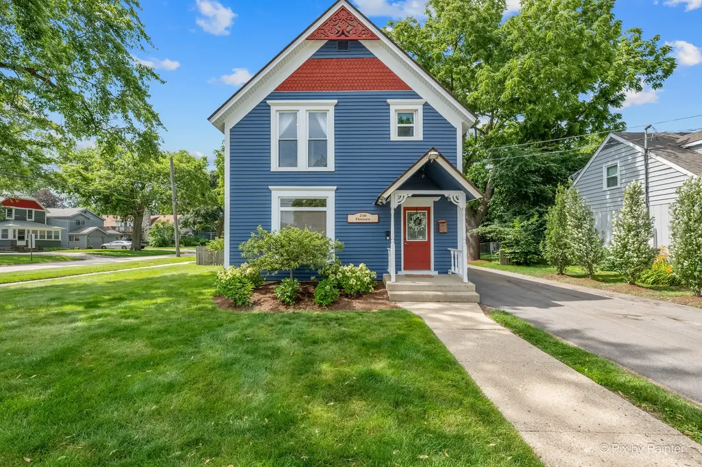 230 Florence Street Crystal Lake IL 60014