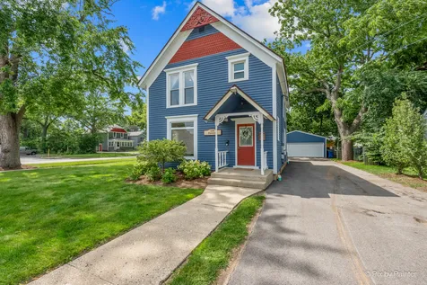 230 Florence Street Crystal Lake IL 60014