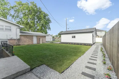 15944 Paulina Street Harvey IL 60426