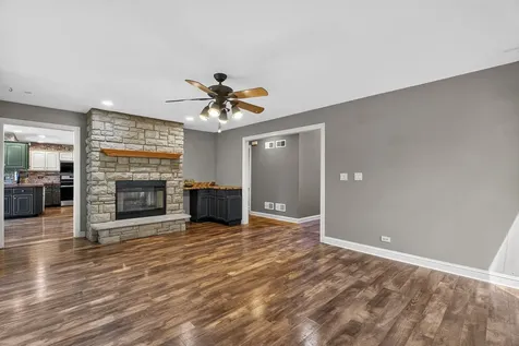 21162 South 78th Avenue Frankfort IL 60423