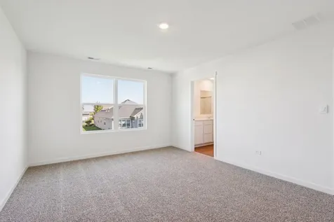 2255 Cobble Springs Drive Wonder Lake IL 60097