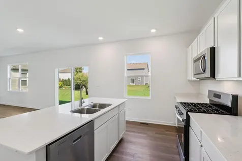 2255 Cobble Springs Drive Wonder Lake IL 60097