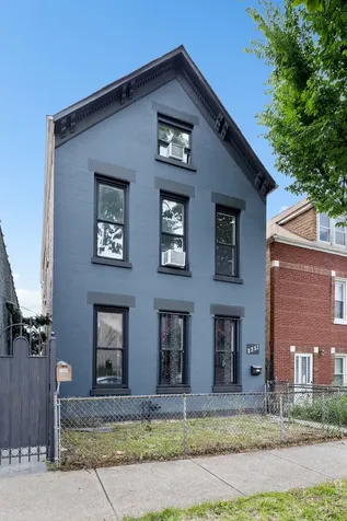 2351 South Trumbull Avenue Chicago IL 60623