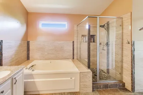 1022 Wrens Gate Mundelein IL 60060