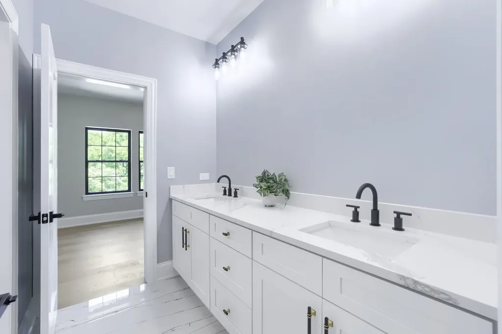 909 Evergreen Avenue Glen Ellyn IL 60137