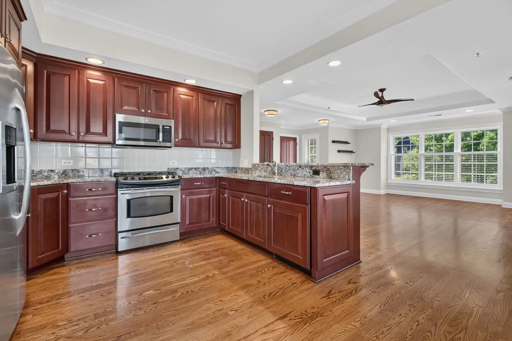 107 South Grant Street Hinsdale IL 60521