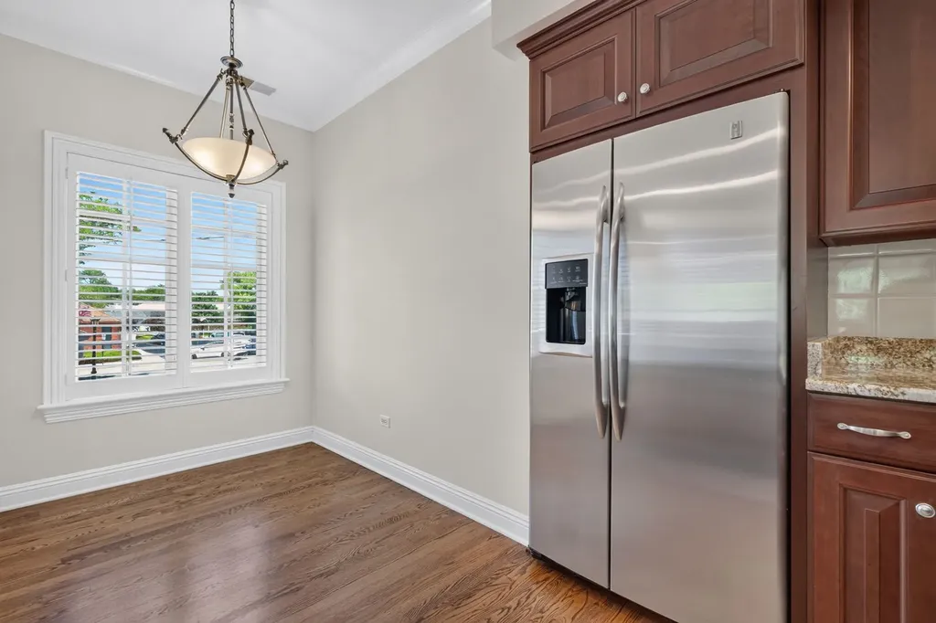 107 South Grant Street Hinsdale IL 60521