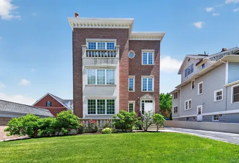 107 South Grant Street Hinsdale IL 60521