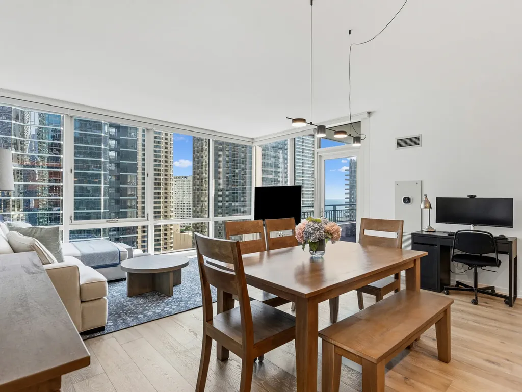 505 North Mcclurg Court Chicago IL 60611