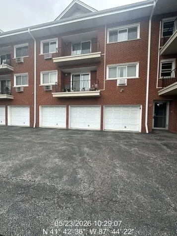 4752 West 101st Street Oak Lawn IL 60453
