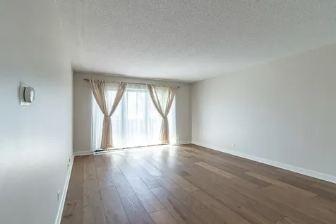 13200 West Heiden Circle Lake Bluff IL 60044