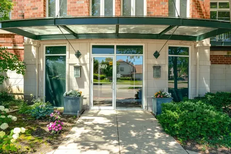 840 Weidner Road Buffalo Grove IL 60089