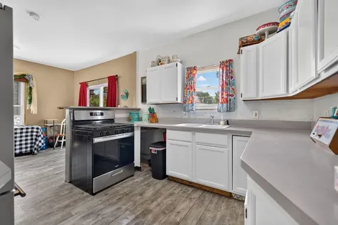 630 Fairview Avenue South Beloit IL 61080