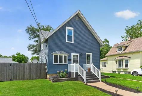 630 Fairview Avenue South Beloit IL 61080